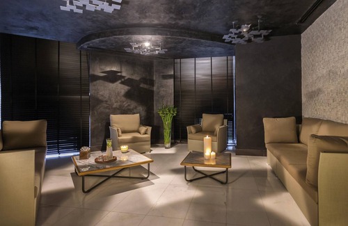 Les Berges du Lac Hôtel | Mövenpick Hotel du Lac Tunis