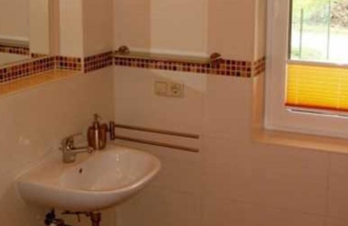 Sagard Appartement | Möwe - Fewo´s mit Unverb. Sicht auf den 200m Entfernten Bodden