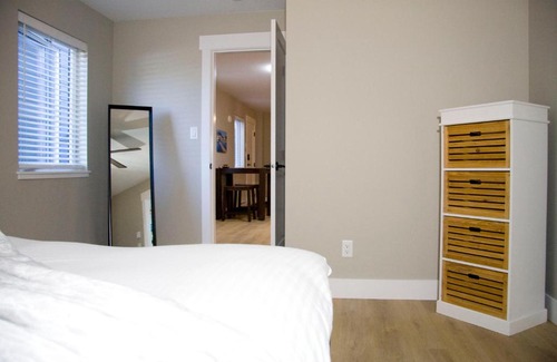 North Cowichan Appartement | M&M's Maple Bay Mountain Guesthouse