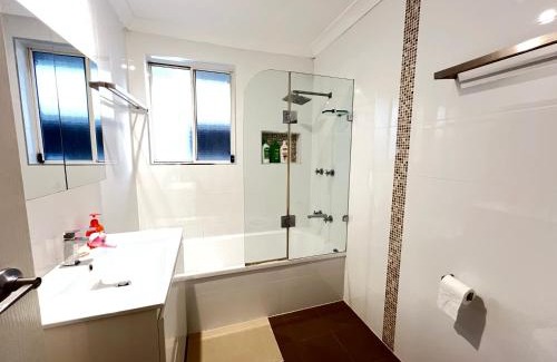 Winston Hills Maison | M Room