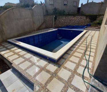 Ait Youssef Ou Ali Lit Et Petit-Déjeuner | 25 m² Chambre d'hôtes ∙ 3 personnes