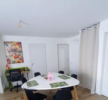 Acquigny Maison | Ma petite maison, non accessible aux personnes à mobilité réduite