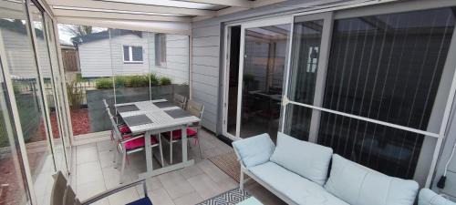 Maaseik Chalet De Ski | Maas Chalet Aldeneik