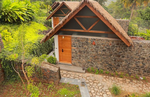 Wellington Hôtel | Maayaa riverside villa by KPM Tripenta