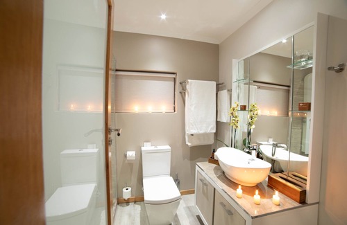 Leeupoort Cabine | Mabula Game Lodge