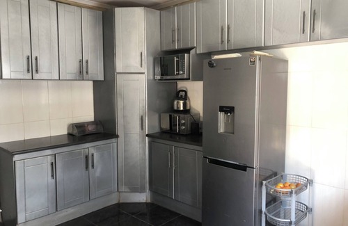 Masvingo Maison | “MABWE Residence 3mins from Great Zimbabwe Ruins