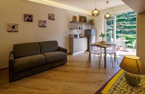 Vernazza Appartement | Macaia Terrace Apartment