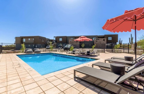 North Scottsdale Copropriété | Macallister 1006|Close to Golf & Mayo|Heated Pool