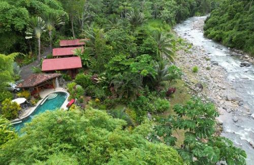 Uvita Maison | Macaw Villa - Riverfront With A Pool