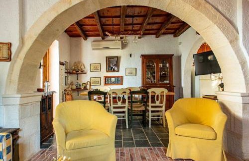 Makrilia Maison | MaciliaVilla.