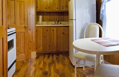 Shelburne Hôtel | MacKenzie's Motel & Cottages