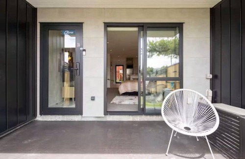 Lower Hutt Maison | Macky Street Studio Retreat