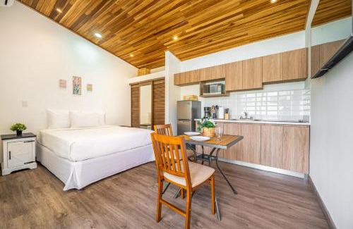 Coco Hôtel | Macondo Ecolodge Guaria Morada - Estrella de Fuego