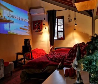 Politiko Maison | Madari Hills Health Retreat