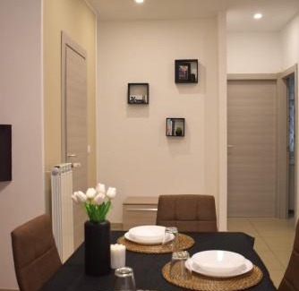 Mirafiori Sud Appartement | Maddy Home - Moderno appartamento a Torino