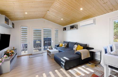 Seeland Maison | Madera Concordiasee