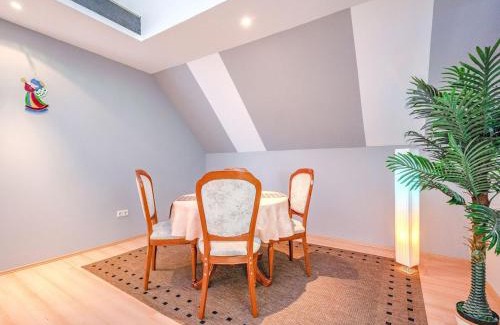 Brilon Maison | Madfeld Apartment Retreat