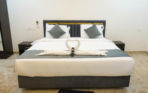 Manikonda Hôtel | Madhura Luxury Rooms