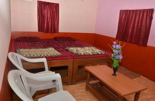 Supa Maison | Madhuvan Homestay