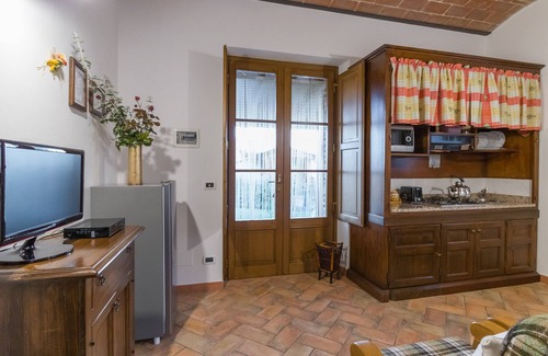Casamaggiore Appartement | Madone E, appartement dans un agriturismo. Piscine, WiFi, tennis