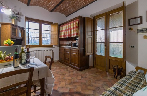 Casamaggiore Appartement | Madone P, appartement dans un agriturismo. Piscine, WiFi, tennis