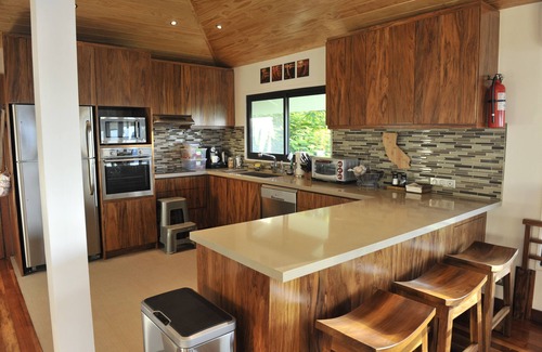 Bora Bora Maison | Maeva Hoa - Bora Bora Lagoon Luxury View Mountainside Bungalow