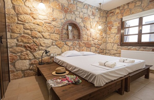 Psakoudia Maison | Mafalda House by Travel Pro Services
