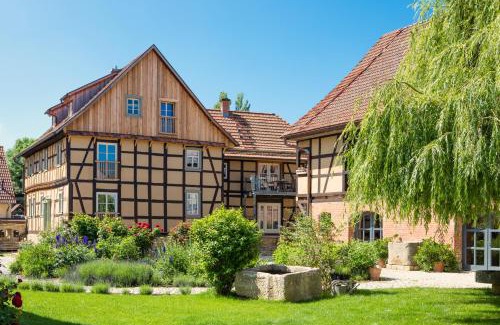 Alach Hôtel | Magdalenengut Studios und Suiten
