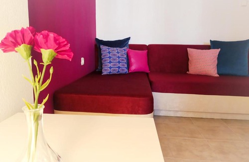 Kalyves Polygyrou Maison | Magenta Apartment