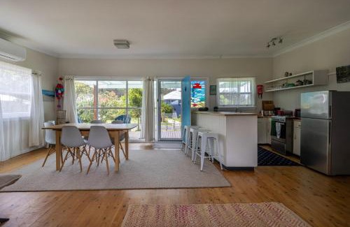 Berrara Maison | Maggie's Seaside Shack