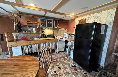 Coeymans Hollow Autre | Magic Forest Farm's Mountain View Suite