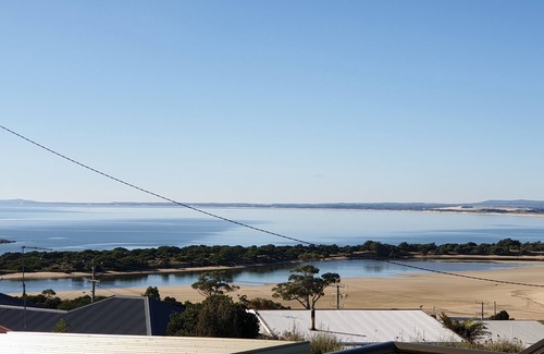 Bridport Maison | Magic Views - Great for families with children