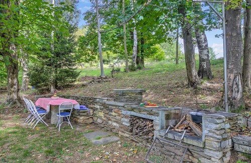 Caprezzo Maison | Magic Woodland Escape Lake View, Caprezzo, Italy