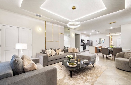 Four Corners Maison | Magical 7BR/Frozen Slide, Marvel Gameroom, Pool
