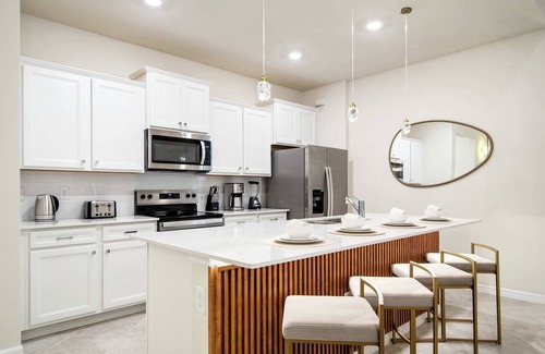 Four Corners Maison | Magical 7BR/Frozen Slide, Marvel Gameroom, Pool