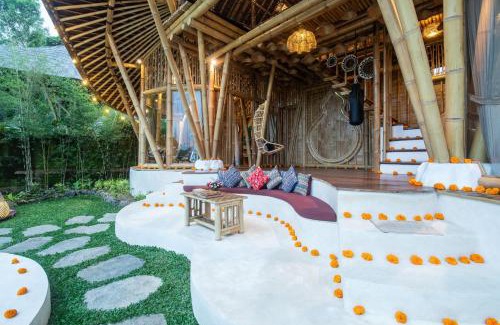 Selat Villa | Magical Bamboo House with Breathtaking view