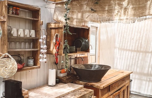 Charneca de Caparica e Sobreda Cabine | Magical Beachfront Home in Forest reserve