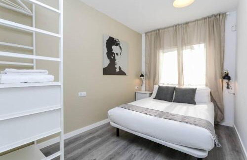 Collblanc y La Torrassa Appartement | Magical Design With Terrace