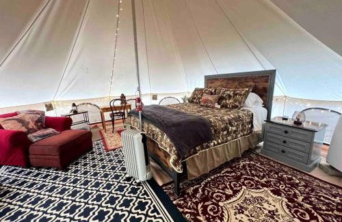 Traphill Autre | Magical Glamping Tent in the Woods near Stone Mountain State Park, North Carolina