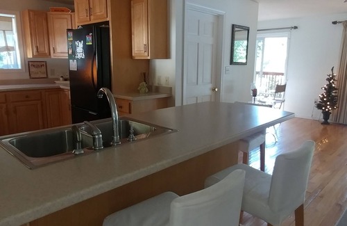 Winchester Cottage | Magical Lakefront Accueil sur Forest Lake