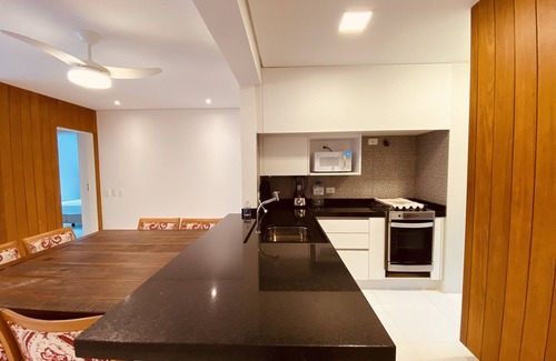 Sao Sebastiao Appartement | Magical View at Camburyzinho Beach