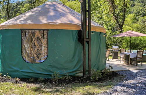 Lenhartsville Cabine | Magical Yurt