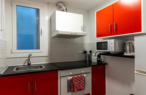 Sants-Badal Appartement | Magníficent apartment in Camp Nou