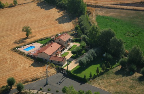 Banos de Valdearados Villa | Magnificent Finca in natural space with all services