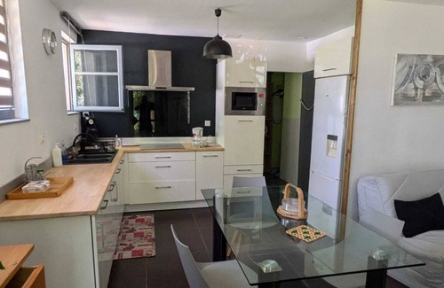 Montesquieu-des-Alberes Appartement | Magnifique studio en pleine nature