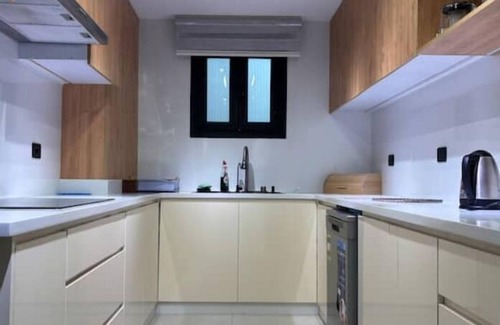 Warraq al Arab Appartement | Magnificent 3Bedroom Suite, Big SMART TV with IPTV