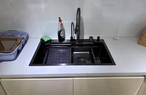 Warraq al Arab Appartement | Magnificent 3Bedroom Suite, Big SMART TV with IPTV