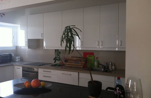 Tel Aviv Appartement | Magnifique 3 pièces refait à neuf (75m2) - 5 min à pied de la plage - 4 / 6 pers