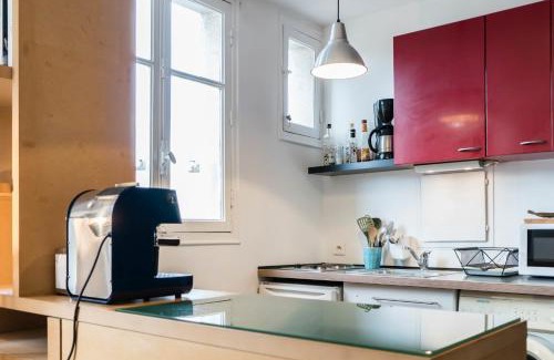 Combat Appartement | Magnificent apartment near Buttes Chaumont