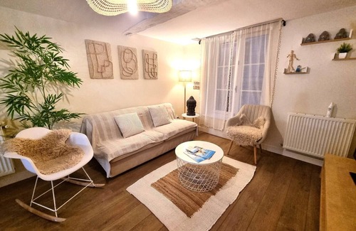 Sedan Appartement | Magnificent Bali Bohemian Triplex at the foot of the Château in Sedan, ideal for 2 couples
